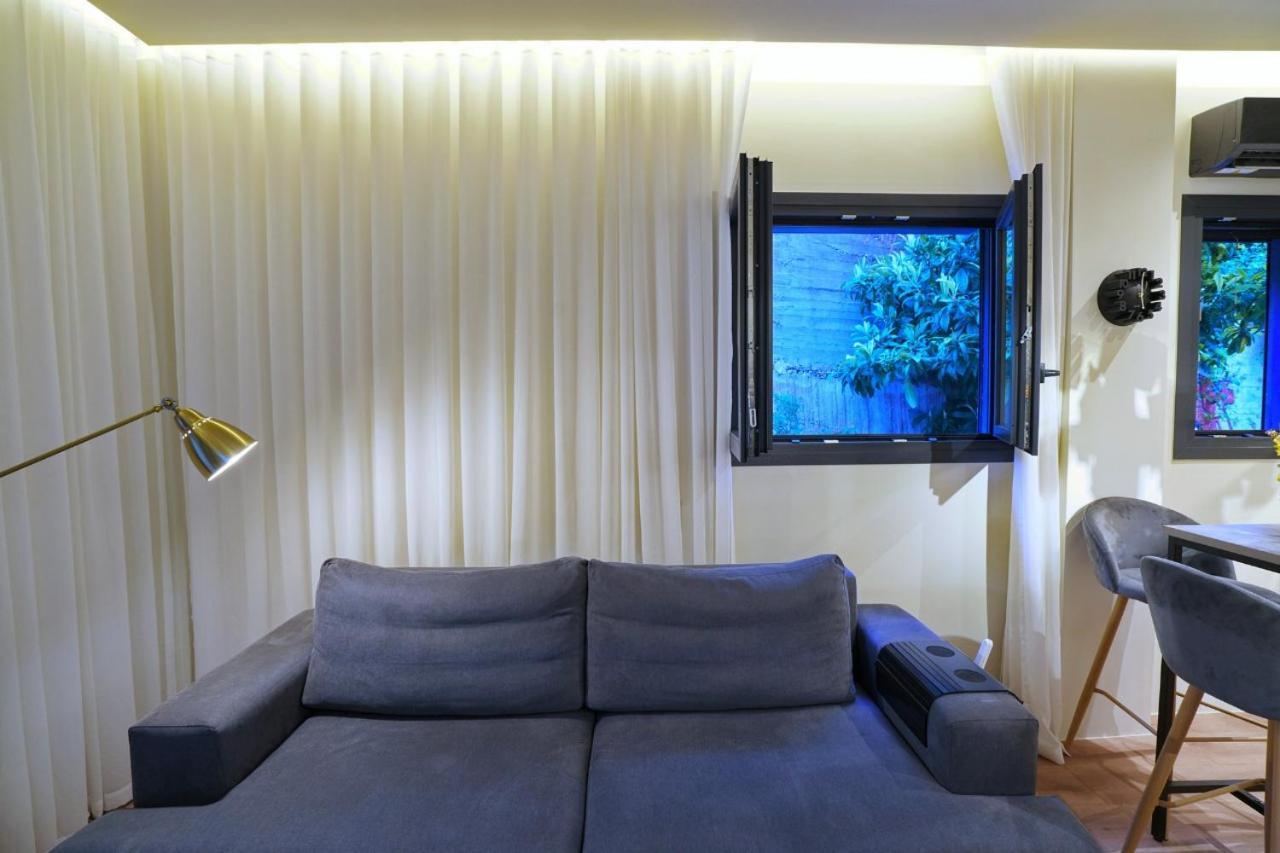 P Faliro Riviera Suite Афіни Екстер'єр фото