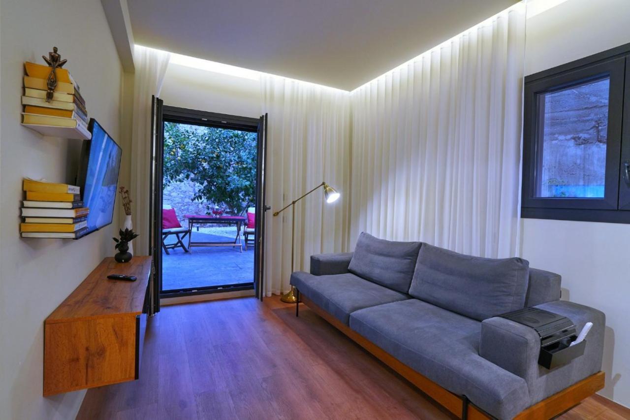 P Faliro Riviera Suite Афіни Екстер'єр фото